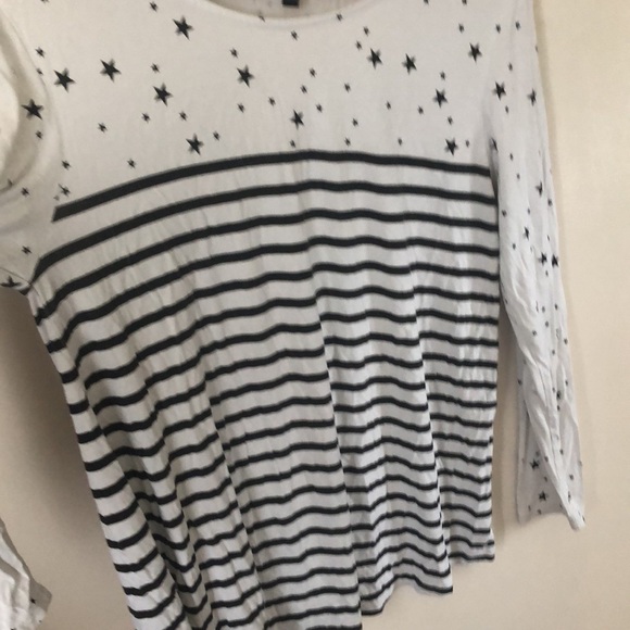 Long sleeved White Maternity Shirt - Picture 4 of 4